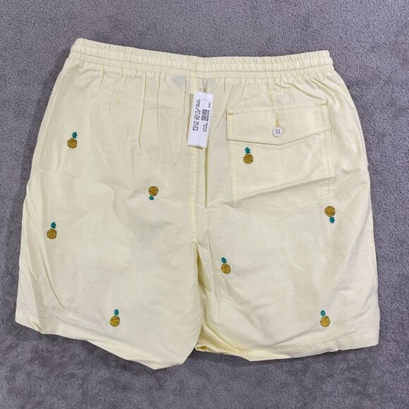 NEW Lands' End Men's M Yellow Pineapple Embroidered Deck Beach Shorts - Picture 2 of 7